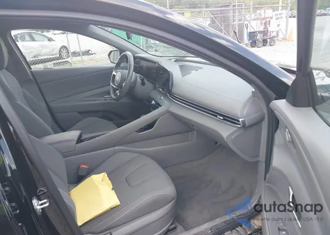 2024 Hyundai Elantra Sel from USA, damaged, VIN KMHLS4DG3RU764884